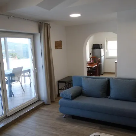 Apartma Vista *