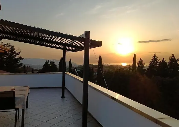 Apartma Vista Cezarji