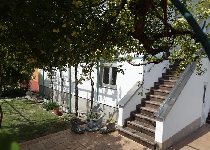 Apartma Vista Cezarji