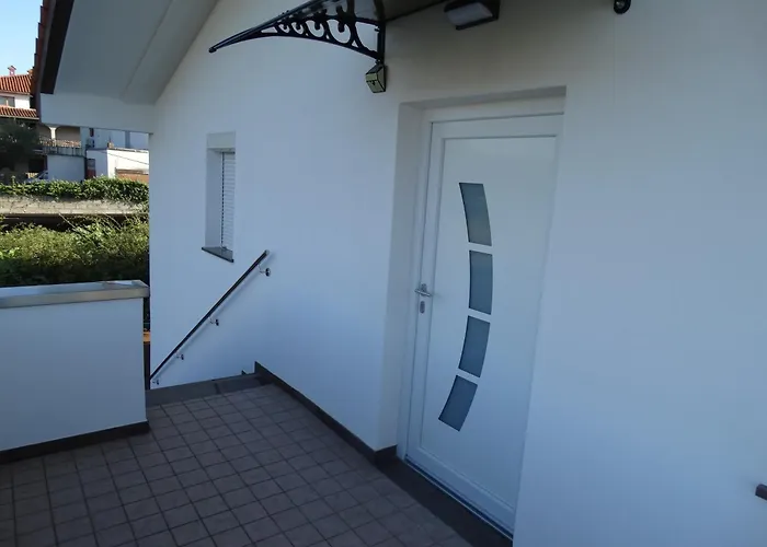 Apartma Vista * Cezarji